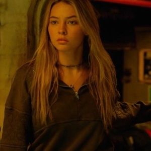 ASO sarah cameron wolf fable quarter zip!